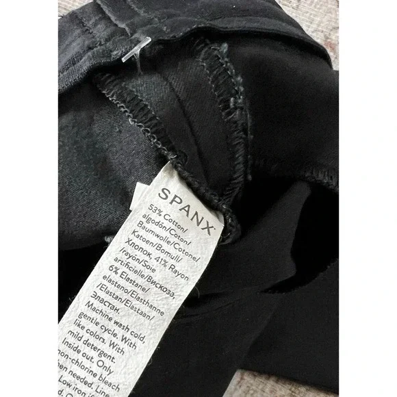 Spanx Polished Ankle Slim Black Pants Straight Womens Peite Size XS - Picture 4 of 10